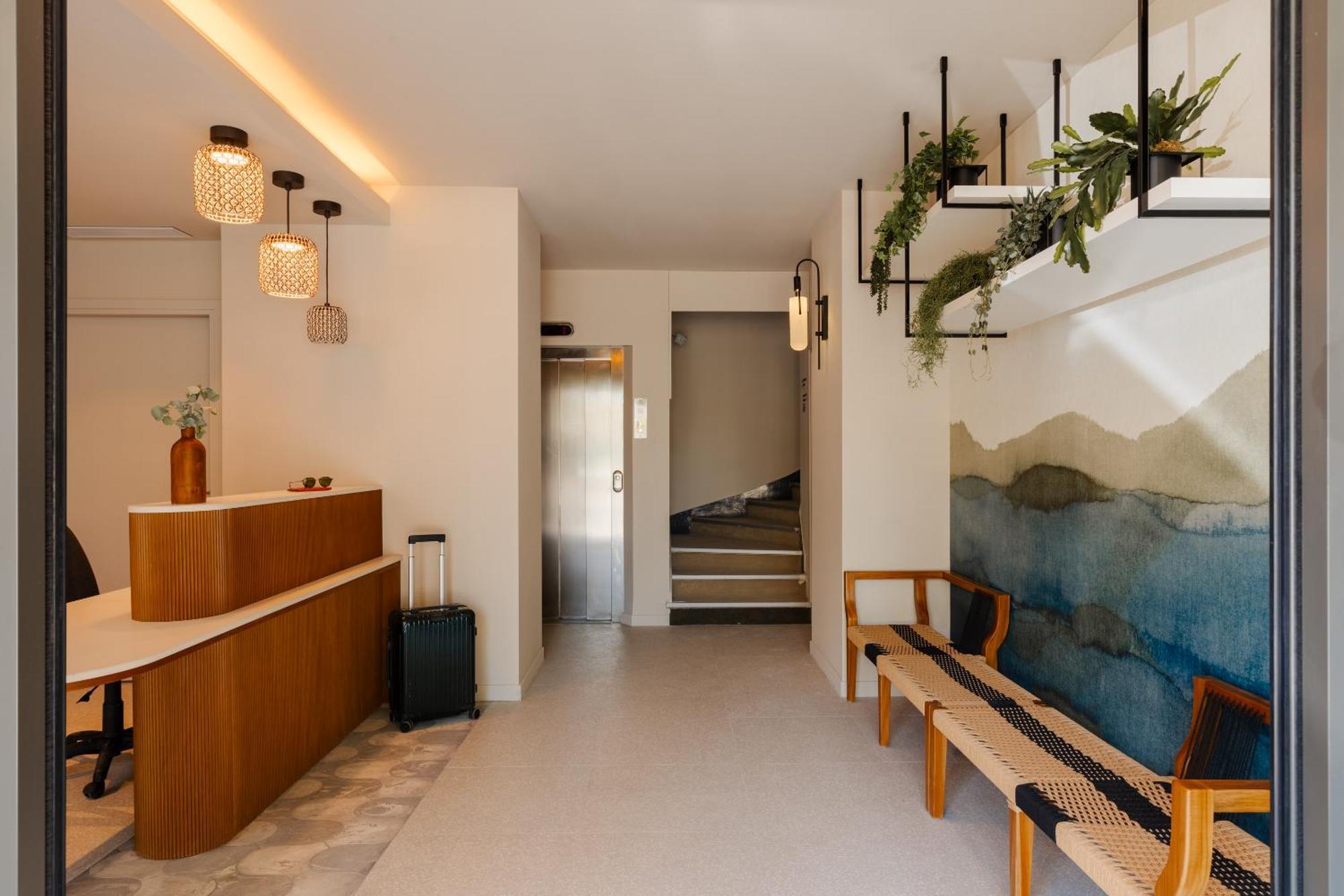 Hotel Yelo Promenade Powered By Sonder Niza Exterior foto